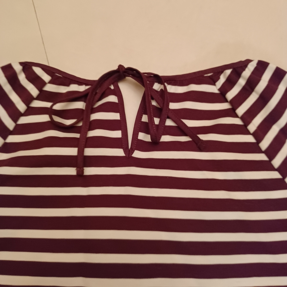 Women's J. Crew Top - Picture 2 of 10
